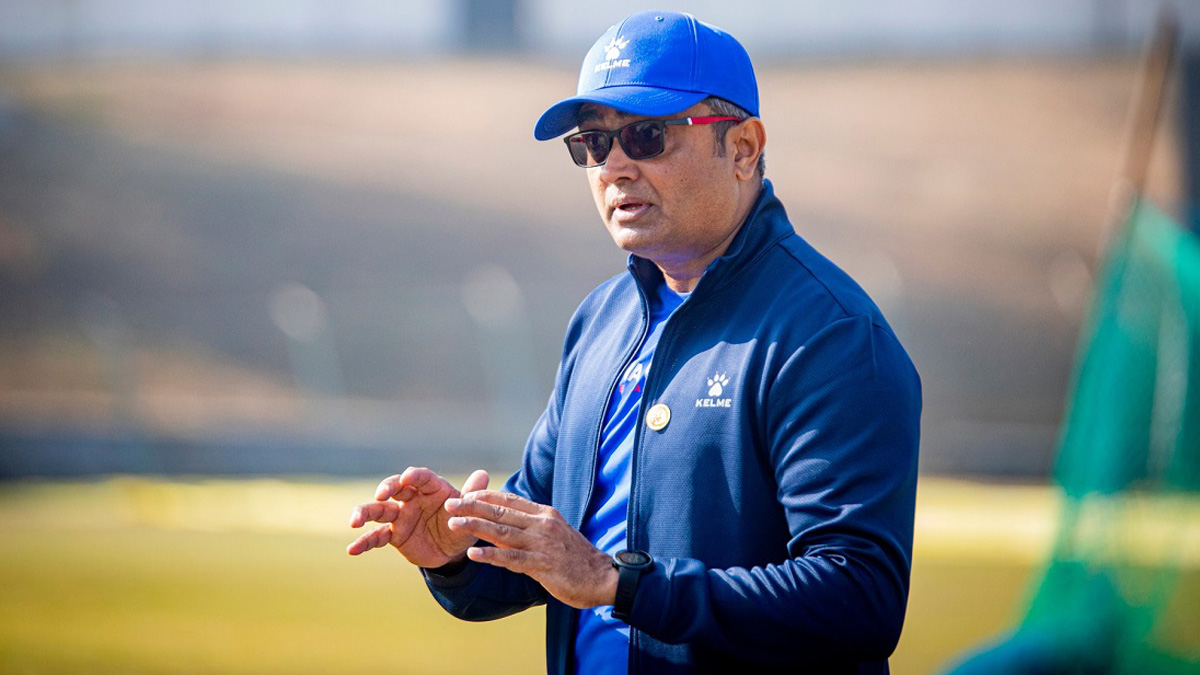 Head Coach